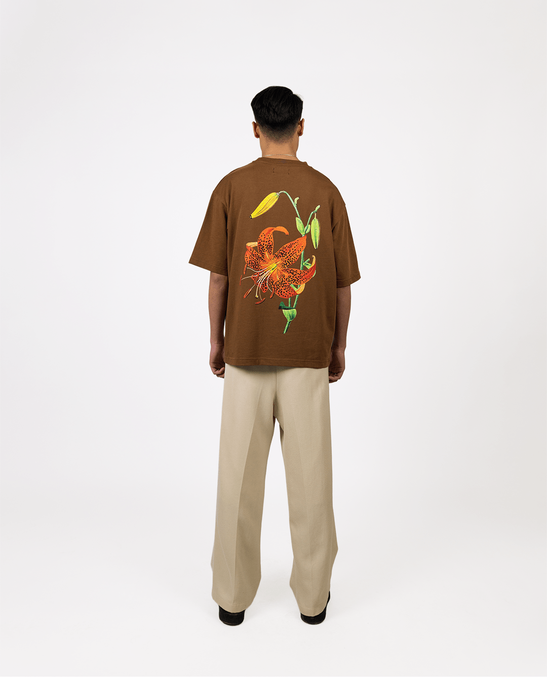 The Lily Graphic T-shirt - boxy Fit - Endy