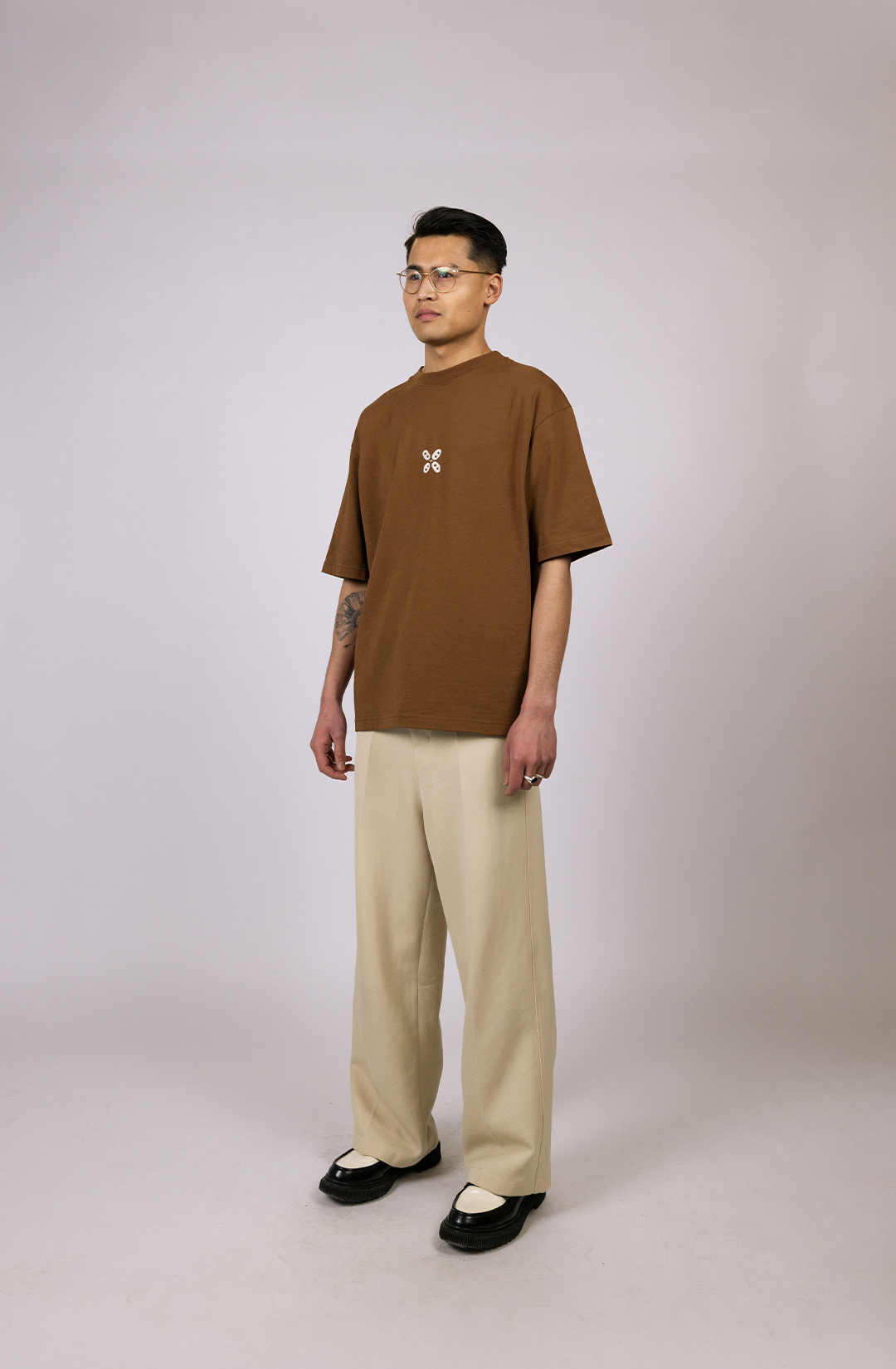 The Lily t-shirt | brown - boxy fit
