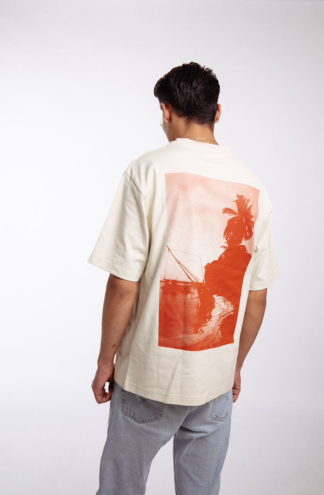 The Journey t-shirt | off-white - boxy fit