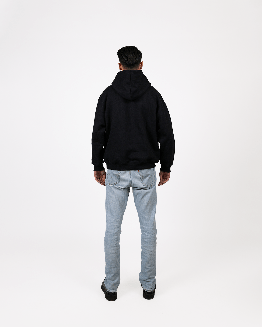 Essential Hoodie Black - Relaxed Fit - Endy