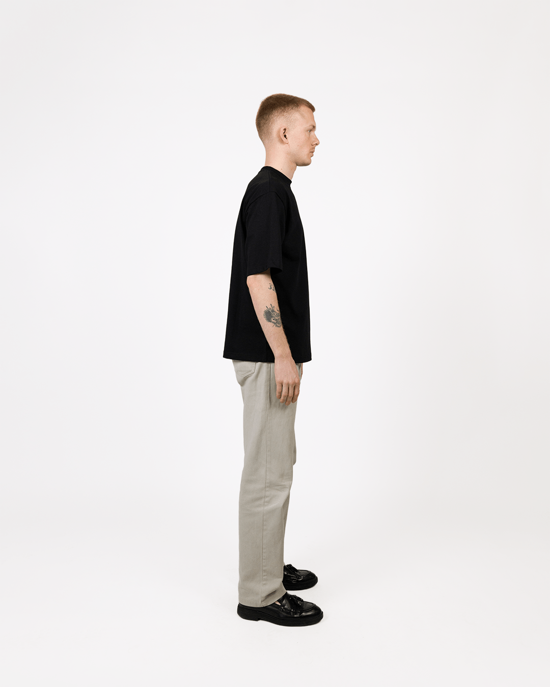 The Vase black Graphic t-shirt - boxy Fit - Endy
