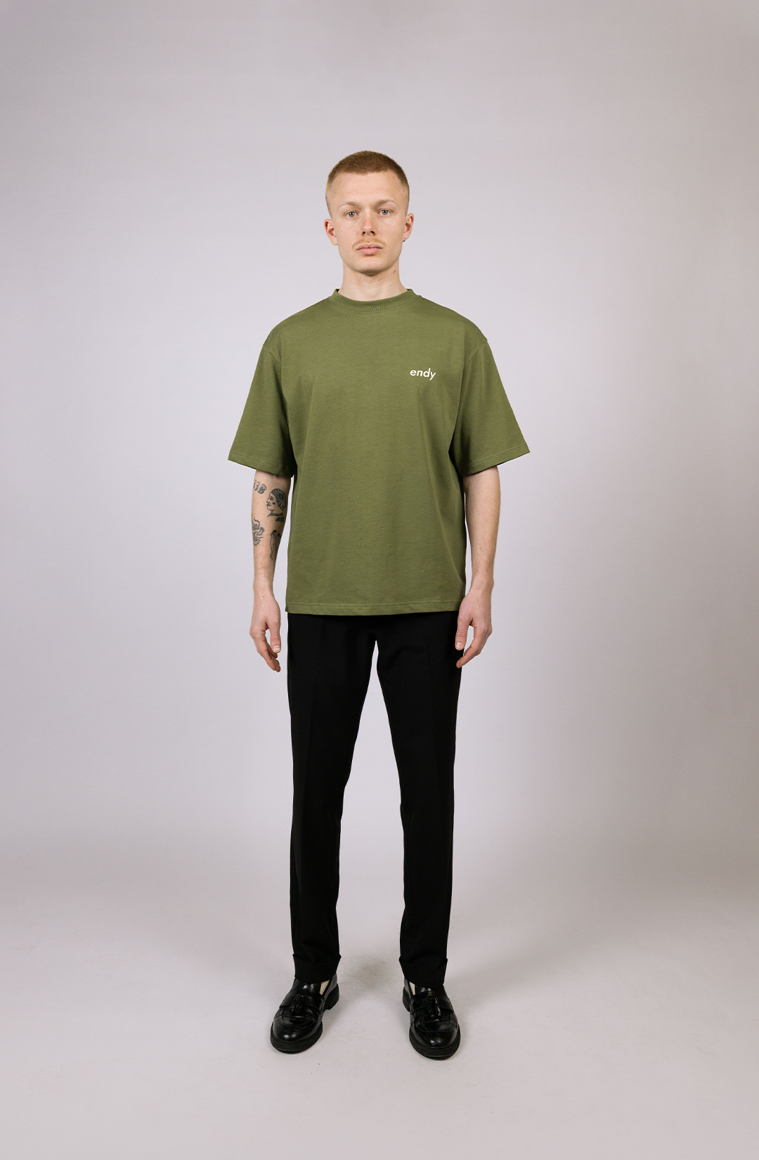 Essential T-shirt | olive green - boxy fit