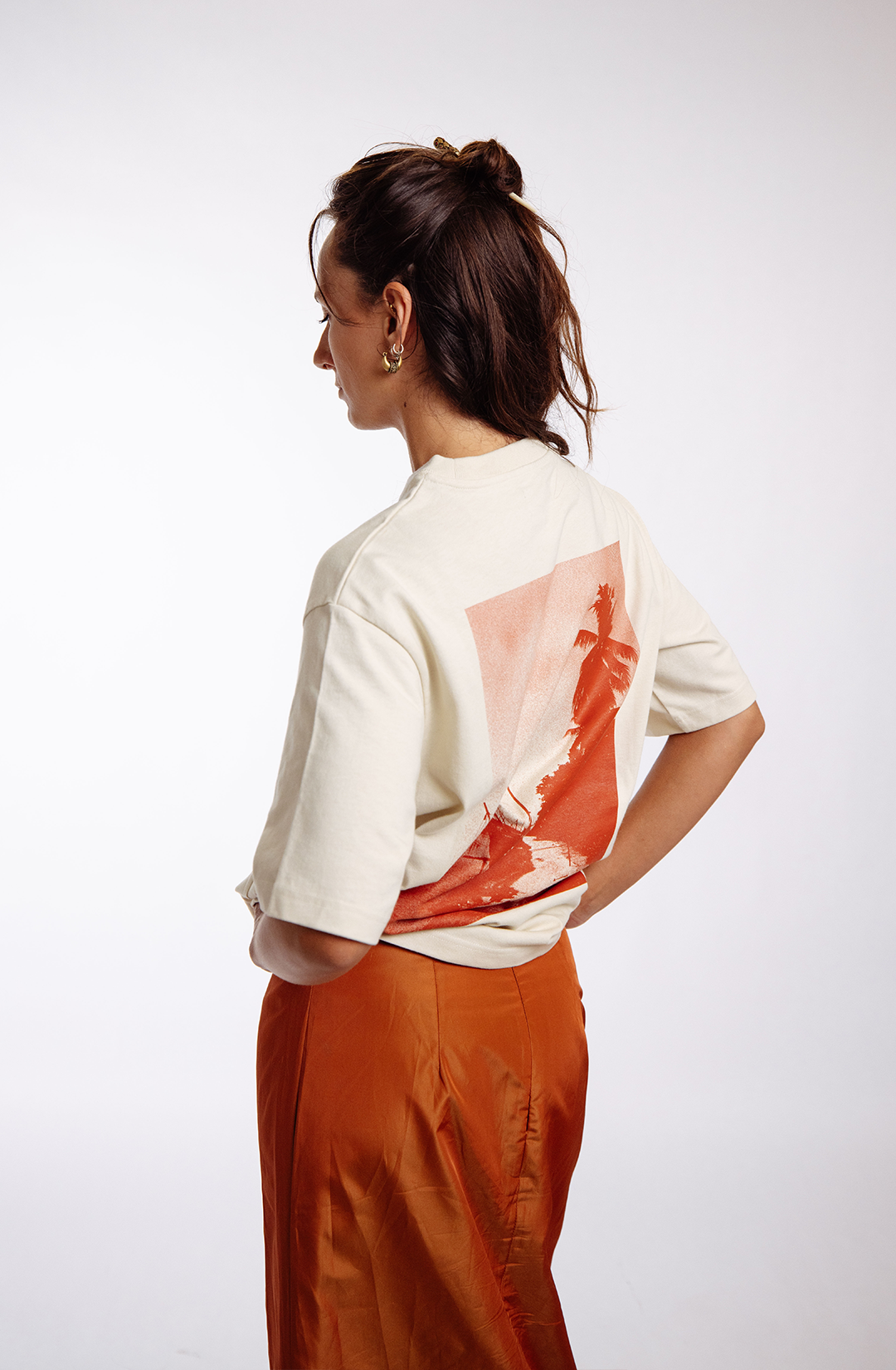 The Journey t-shirt  | off-white - boxy fit