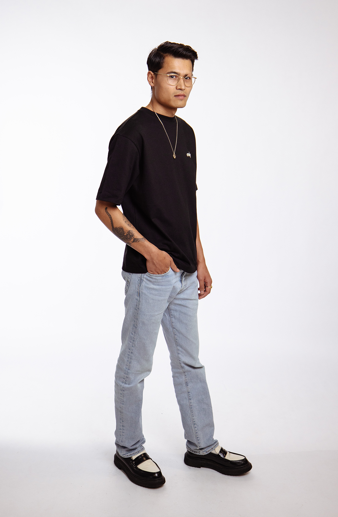 Essential T-shirt | black - boxy fit