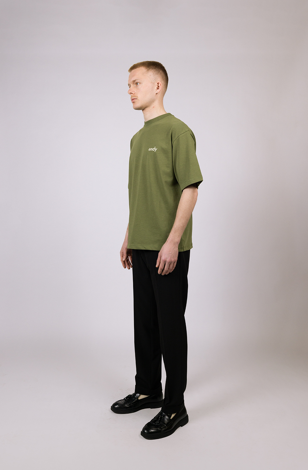 Essential T-shirt | olive green - boxy fit