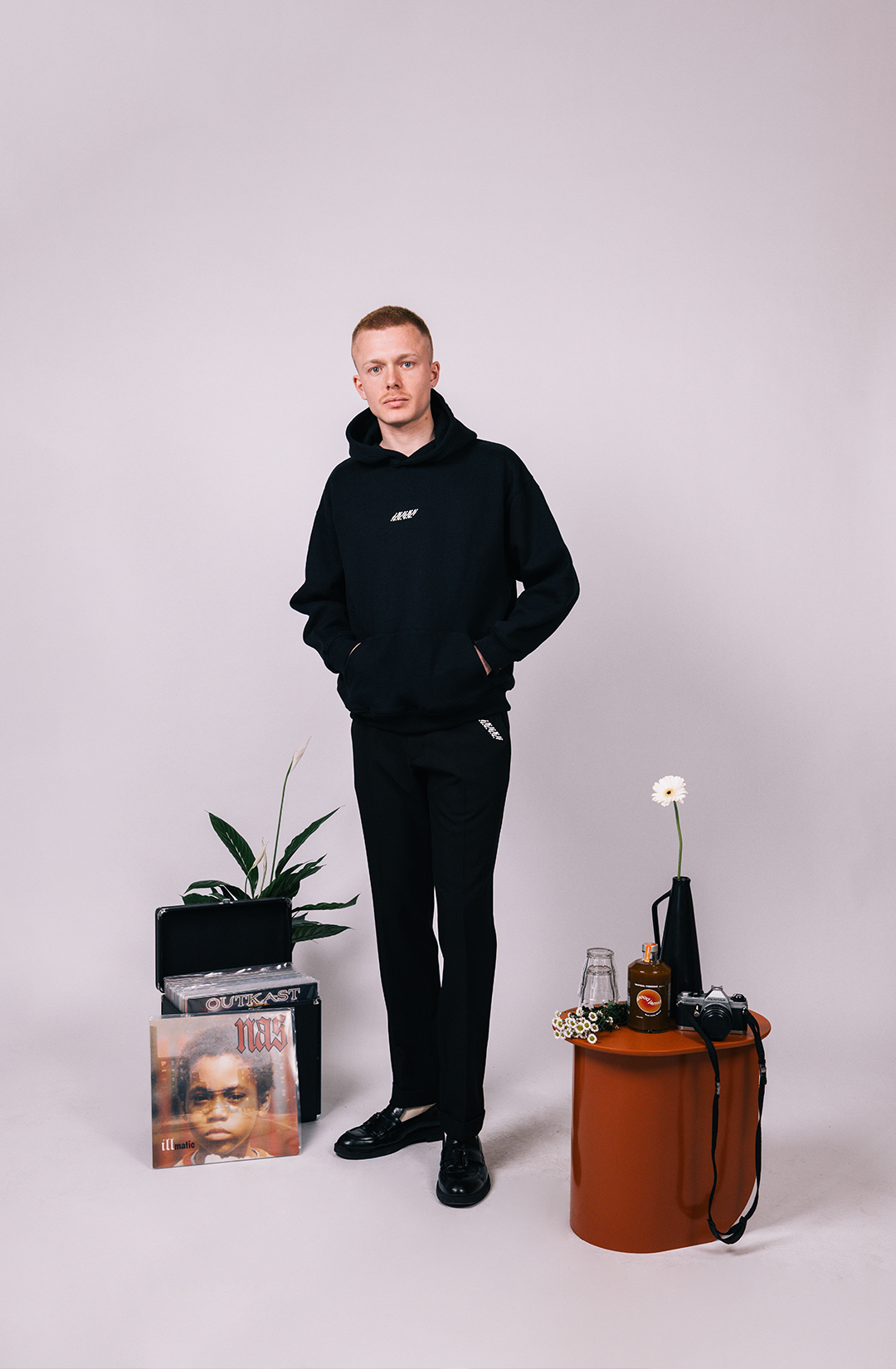 Essential hoodie | black - relaxed fit